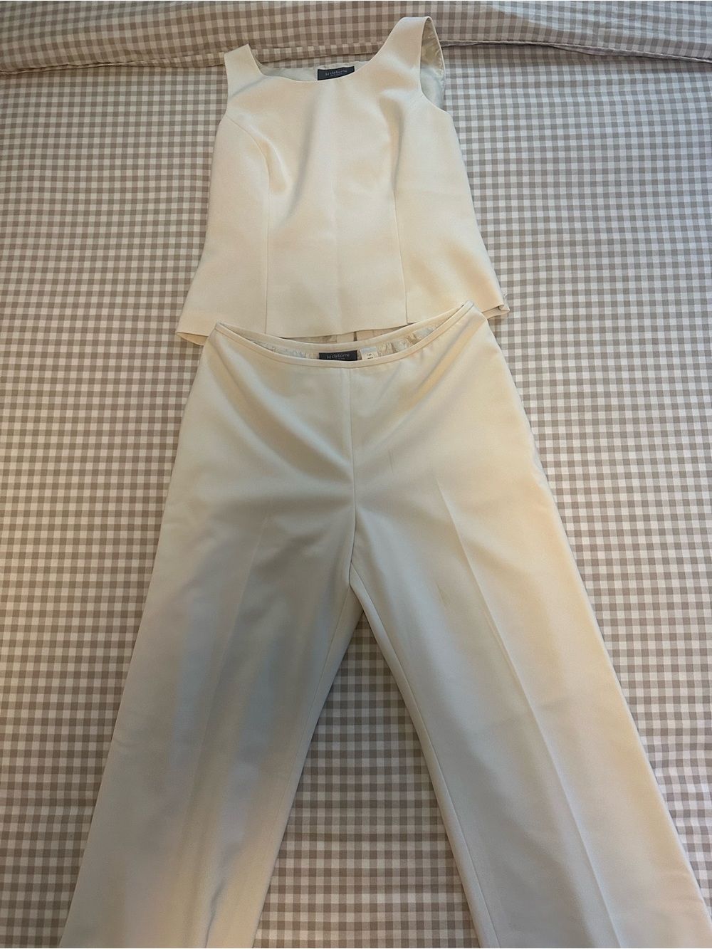 Liz Claiborne Cream Sleeveless Top & Straight-Leg Pants Set